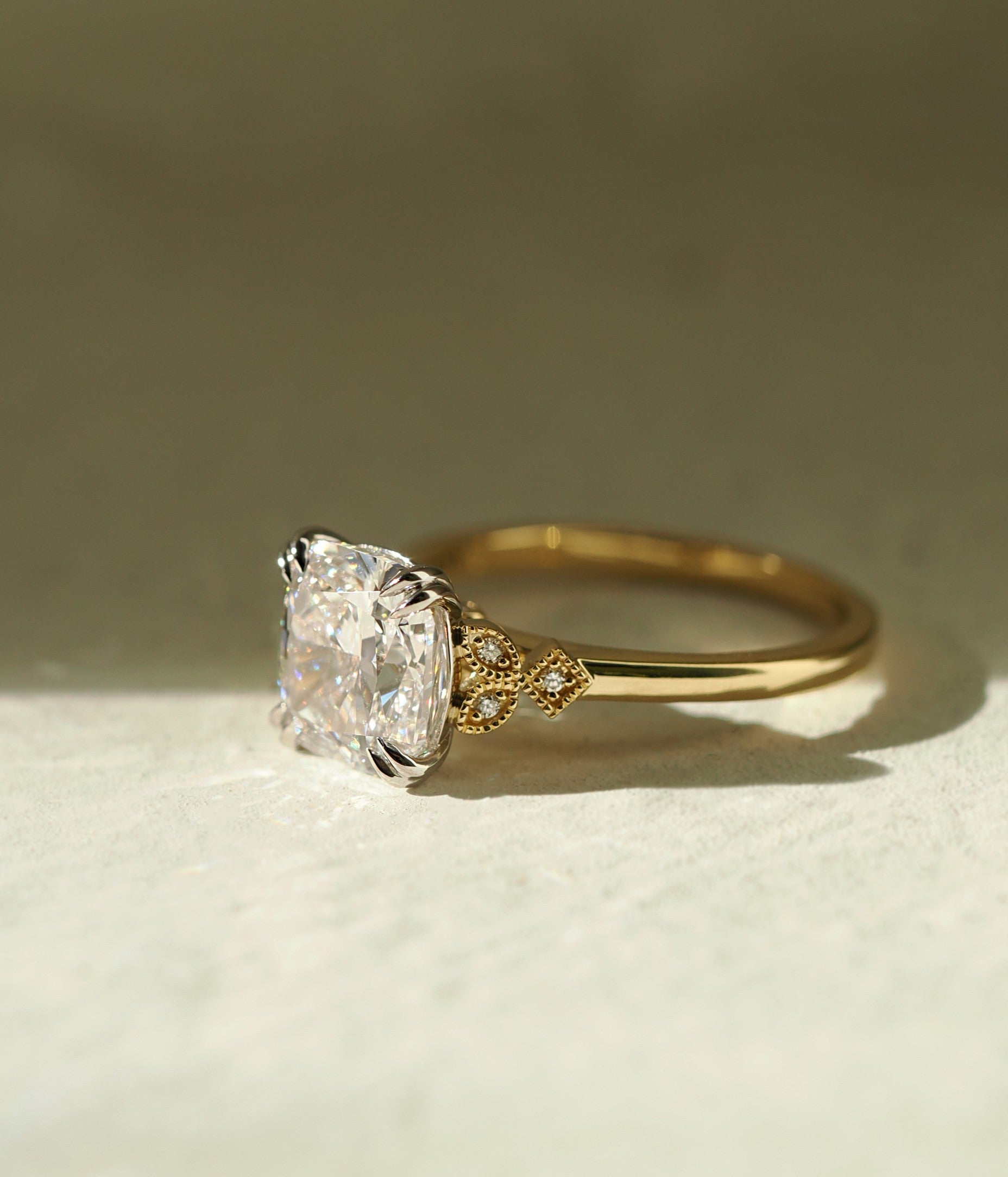 Guide To Unique Engagement Rings | Plum Diamonds