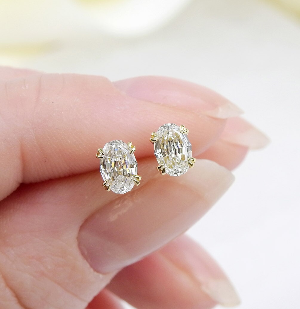 1.0 carat top diamond earrings