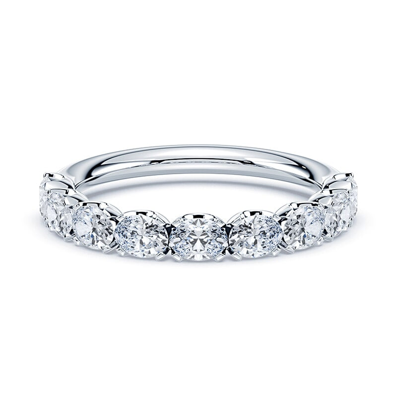 Oval Lab Diamond Tab-Set Band